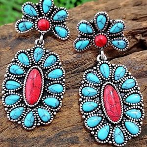 Turquoise Oval Drop Earrings